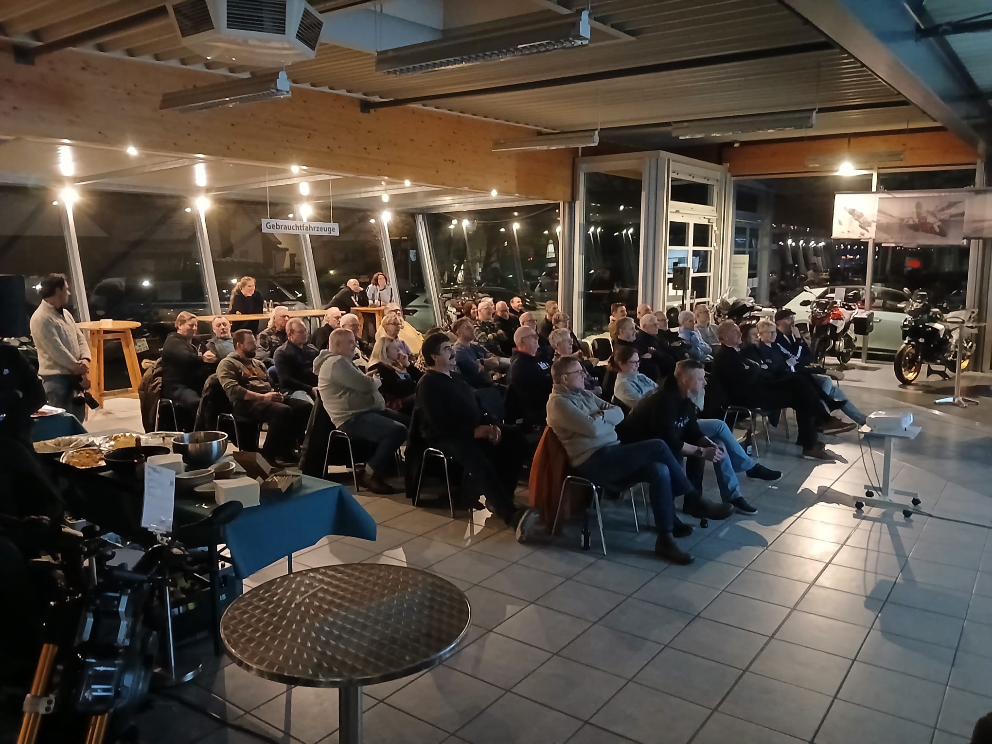 ARNSBERG (HOCHSAUERLANDKREIS) - Ein fremder Himmel – Das Live-Roadmovie - Inklusive Fingerfood & Getränke – Bild 4